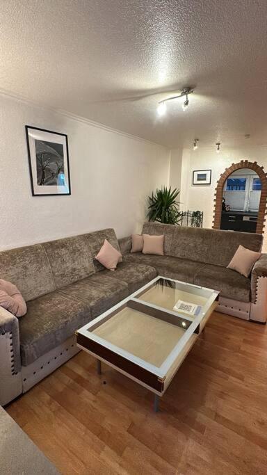 Top 3 Zimmer Appartment Bei Der Schalke Arena, Sport Und Natur Naehe Dortmund Essen Duesseldorf Oberhausen Gelsenkirchen Exterior photo